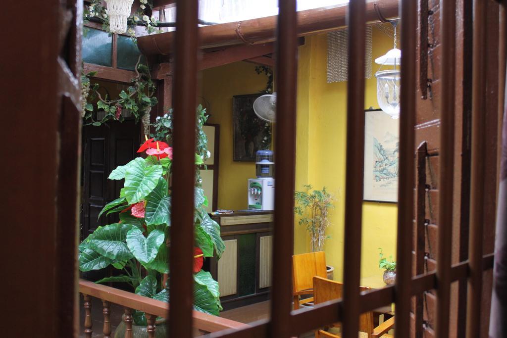 Vintage House 2* George Town