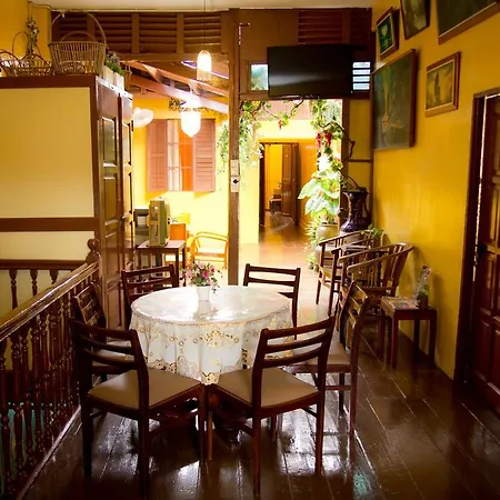 Vintage House Hotel George Town Room photo