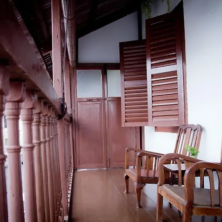 Vintage House Hotel George Town Room photo
