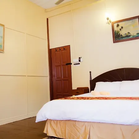 Vintage House Hotel George Town Room photo