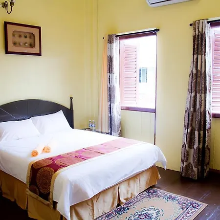 Vintage House Hotel George Town Room photo